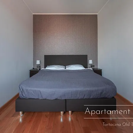 Tartaczna Old Town Apartment *