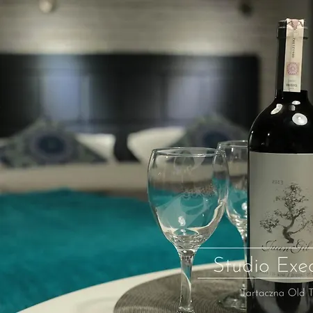 Tartaczna Old Town Apartman *